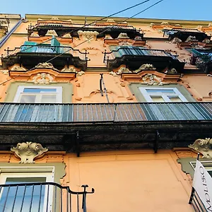 Mini-flat Toledo , Nápoles Italia