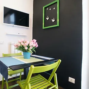 Maison Di , Nápoles Italia